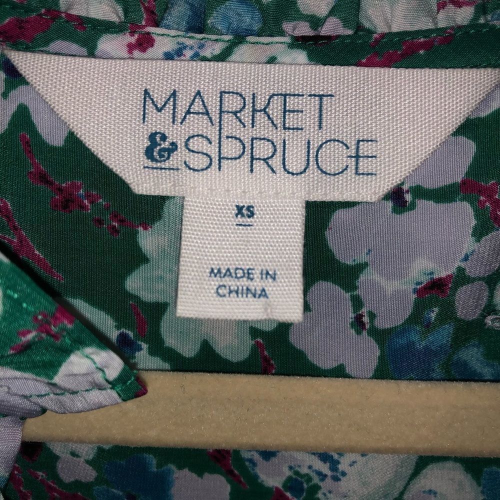 Market & Spruce blouse - Picture 2 of 3